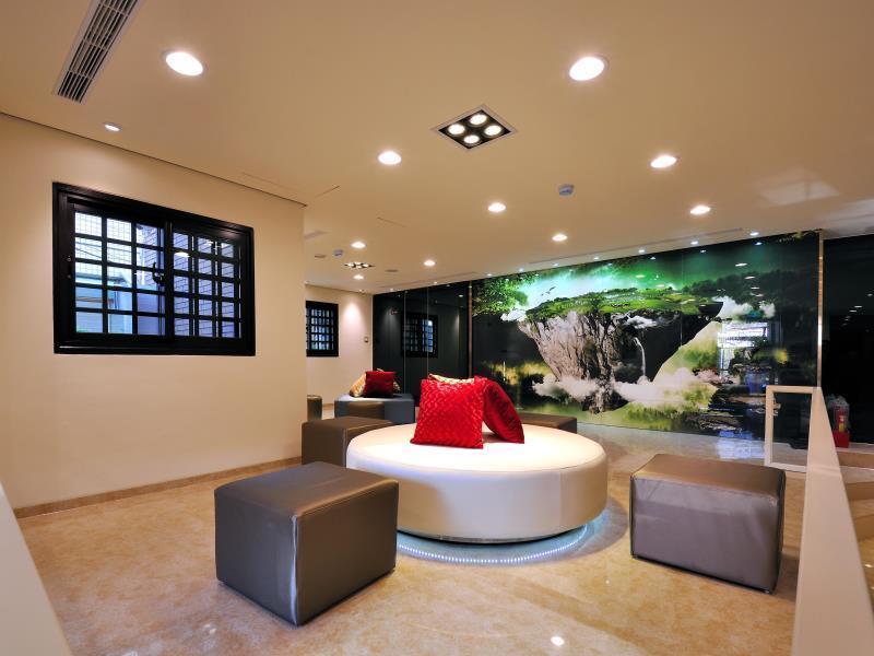 Audi Garden Business Hotel Taoyuan Extérieur photo